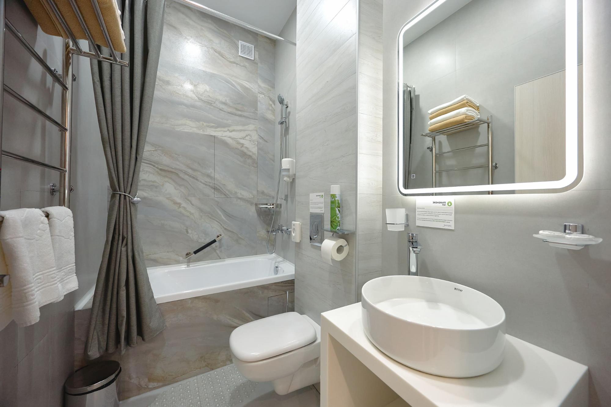 room-img