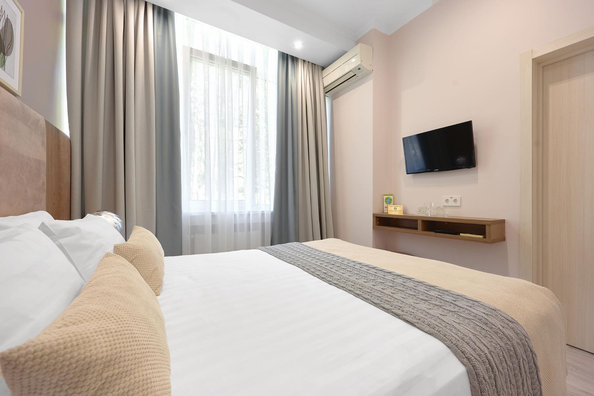 room-img
