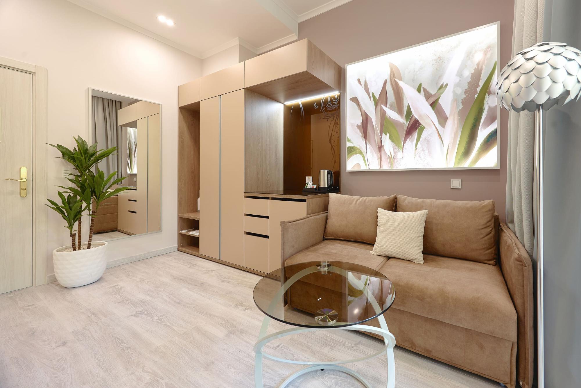 room-img